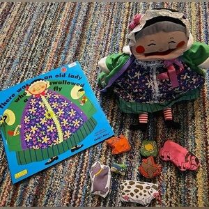 NWT: TEACHER PACK #7 There Was An Old Lady Who Swallowed A Fly #1